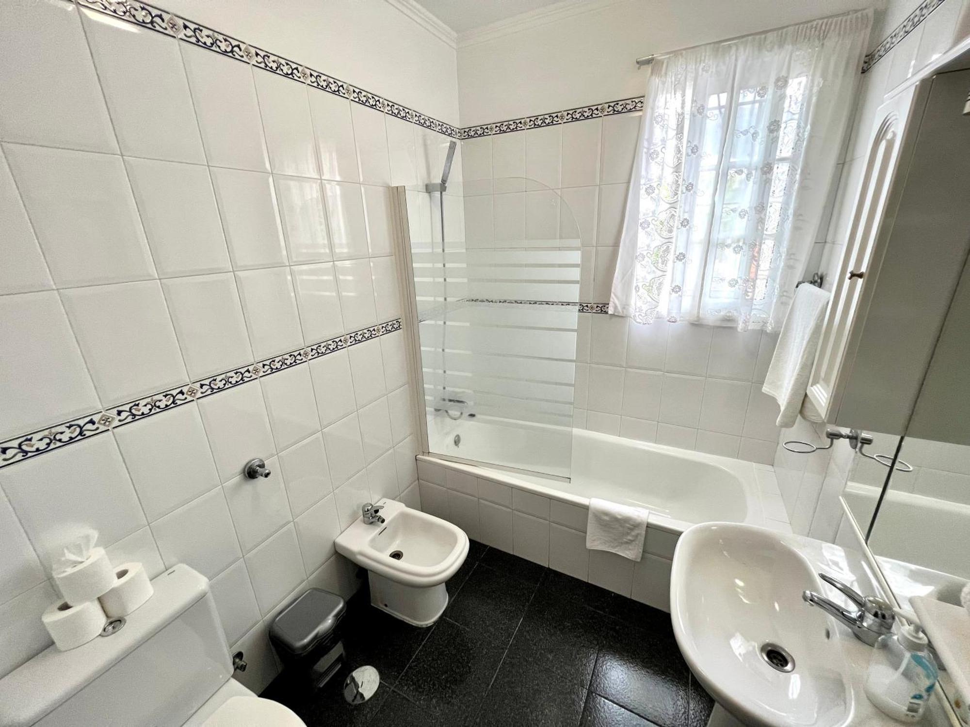 Classic Tranquil Madeiran 4-Bedroom Villa Funchal Extérieur photo