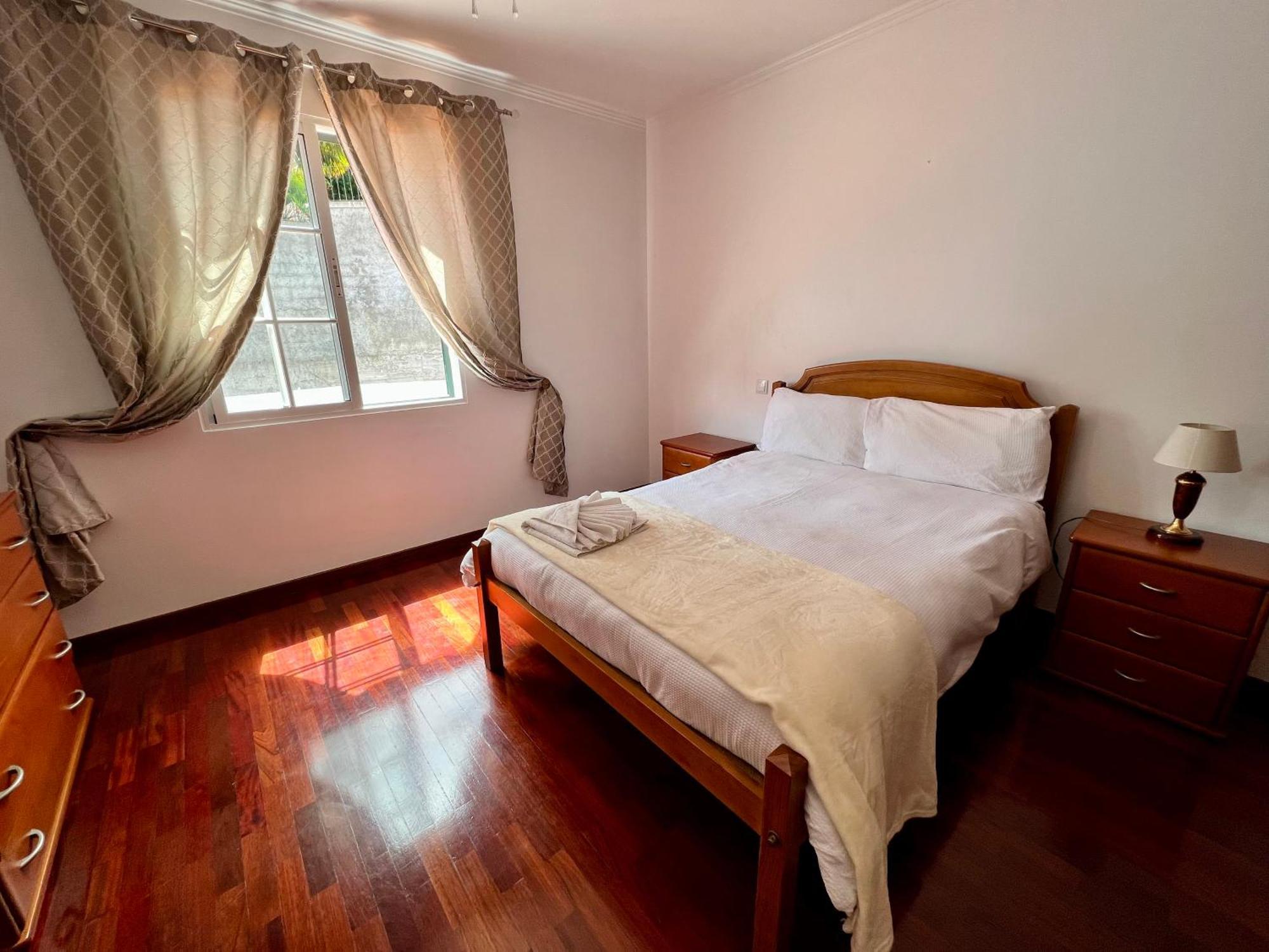 Classic Tranquil Madeiran 4-Bedroom Villa Funchal Extérieur photo