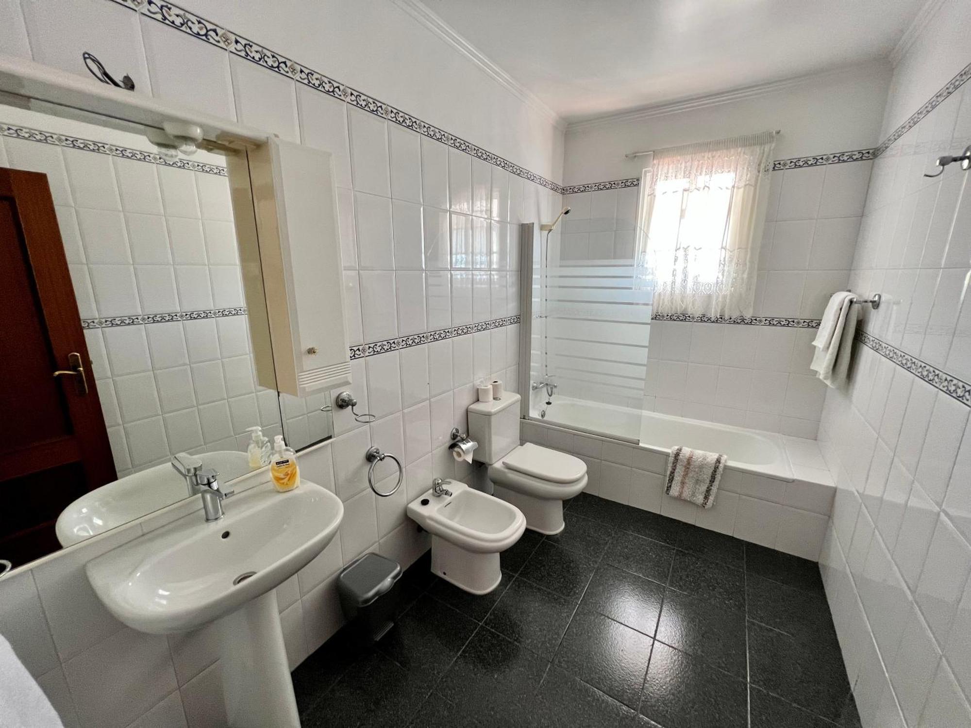 Classic Tranquil Madeiran 4-Bedroom Villa Funchal Extérieur photo