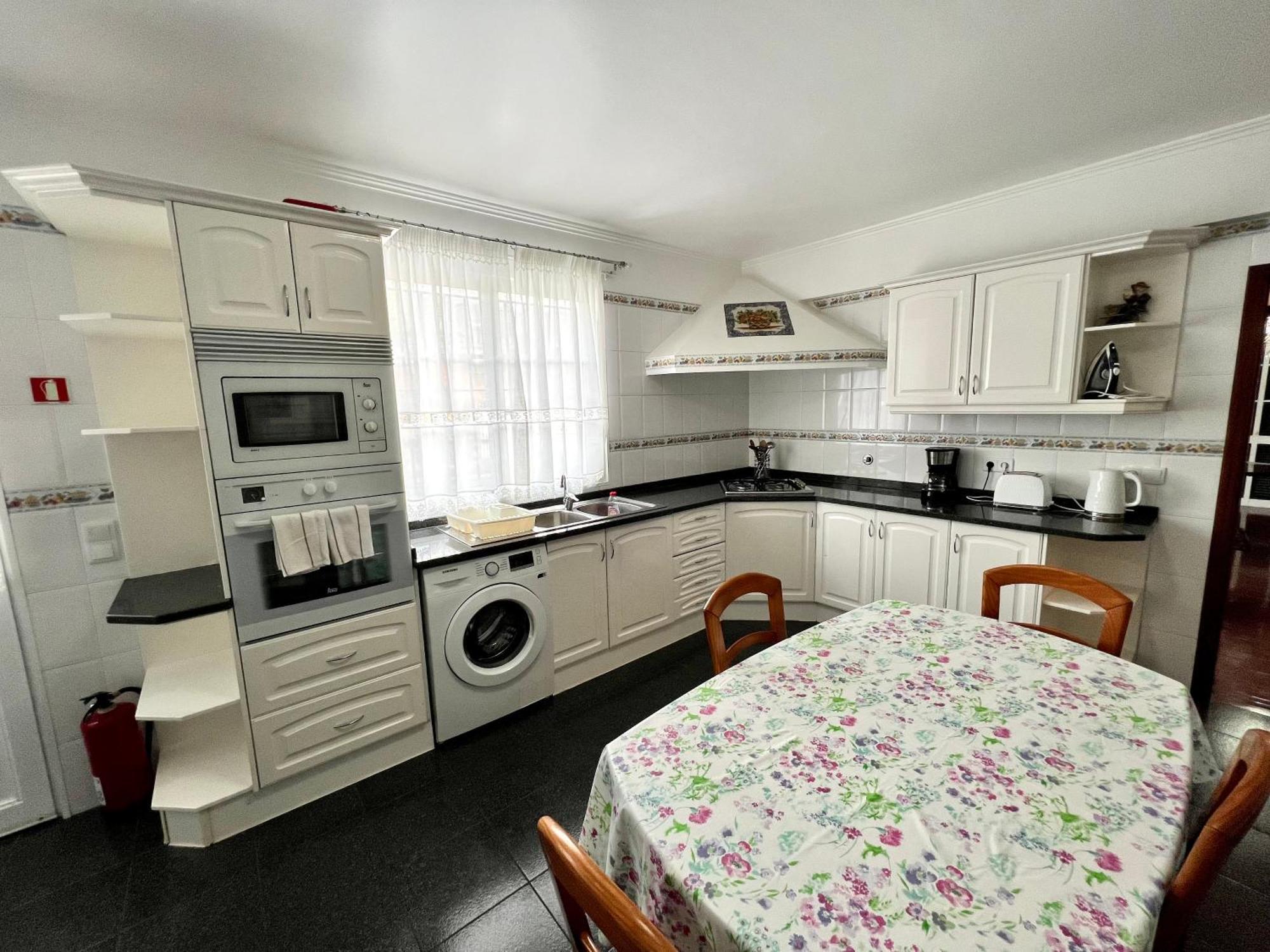Classic Tranquil Madeiran 4-Bedroom Villa Funchal Extérieur photo